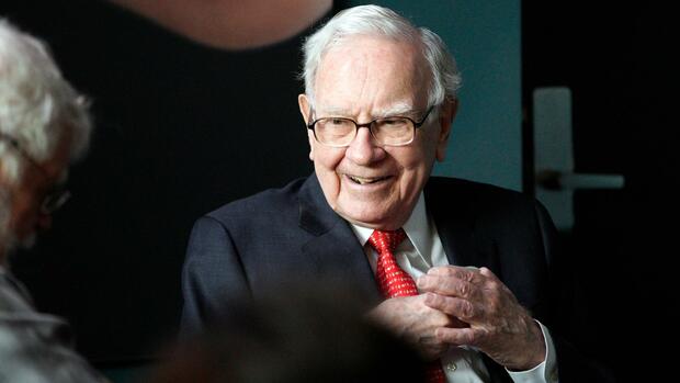 Warren Buffett halbiert seine Beteiligung – Ist das ein Warnsignal? 